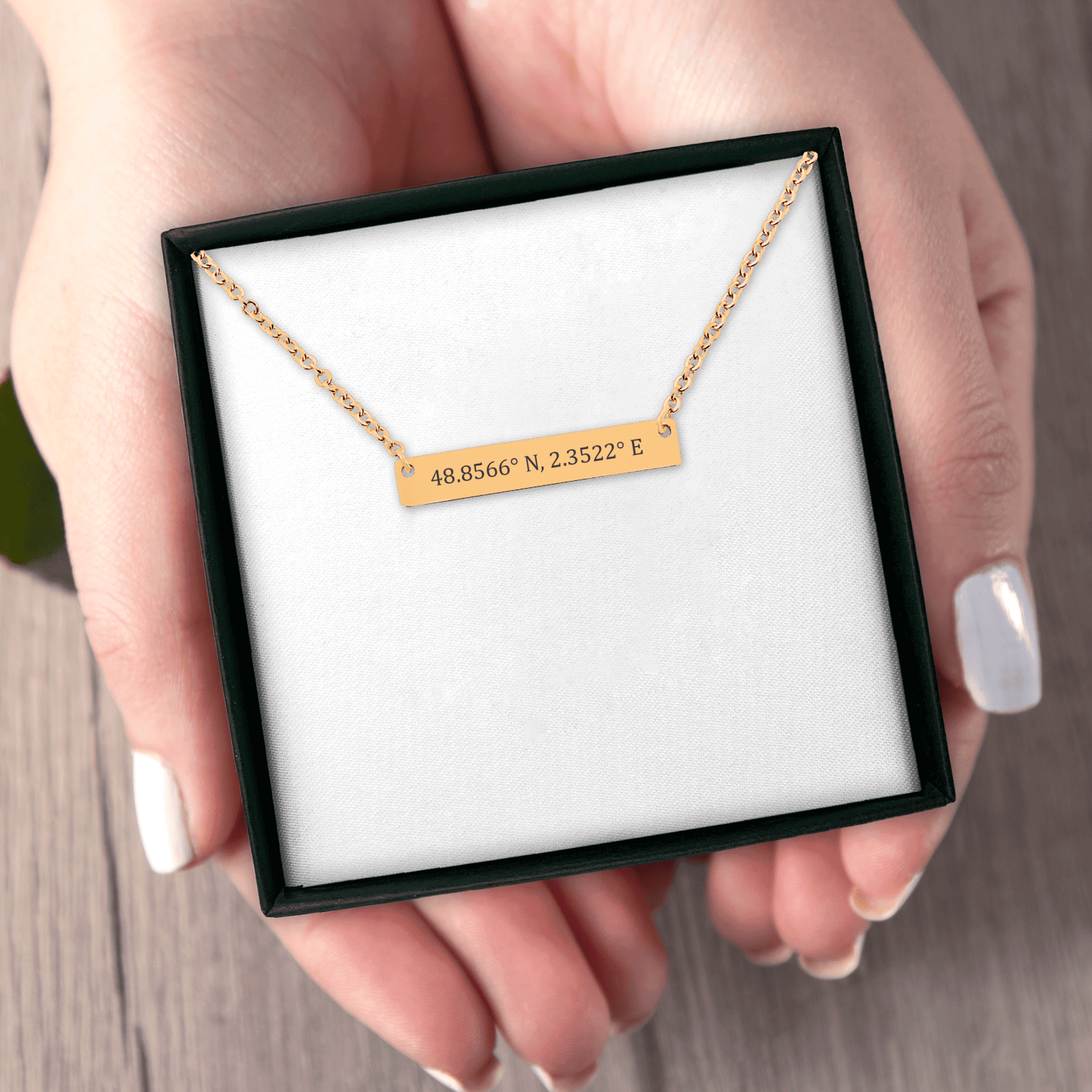 Eterna Necklace. One place, one moment, one story.