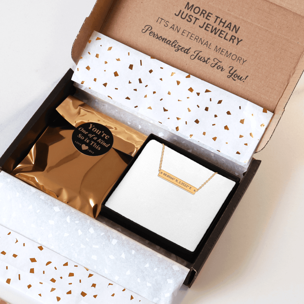 Eterna Necklace. One place, one moment, one story.